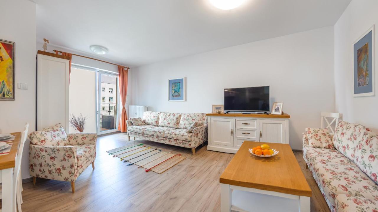 Apartamenty Sun & Snow Solna 11 كولوبرزيغ المظهر الخارجي الصورة